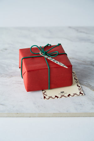 Elizabeth Parker Gift Wrap